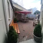 Shannon Bridge House * Carrick-on-Shannon