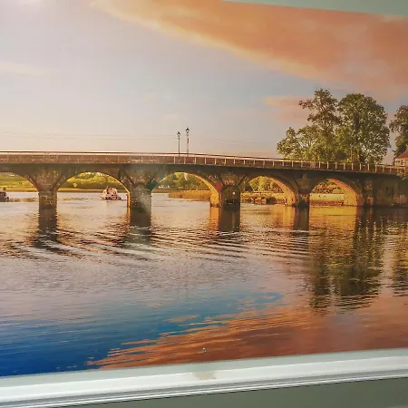 Shannon Bridge House *