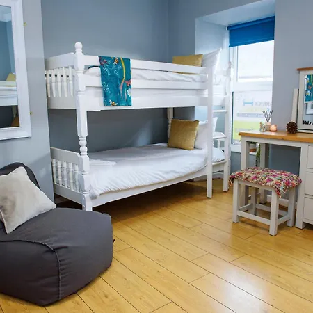 Shannon Bridge House Carrick on Shannon