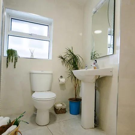 Shannon Bridge House