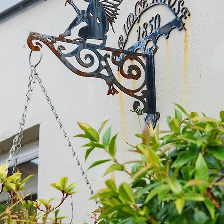 Shannon Bridge House Prázdninový dům Carrick on Shannon