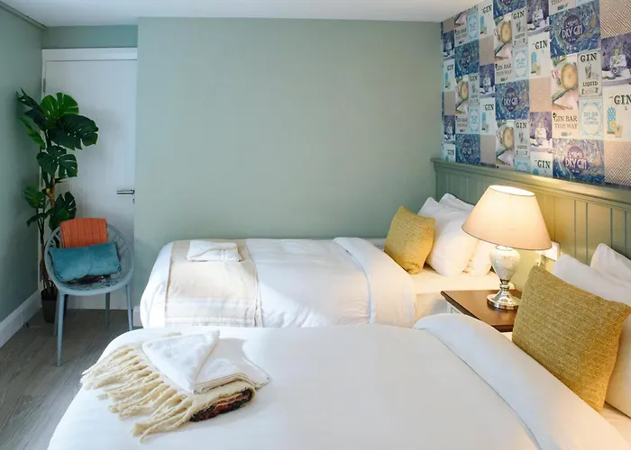 Shannon Bridge House